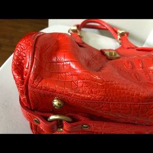 🍎🍏🍎Brahmin Elisa Orange color satchel purse.